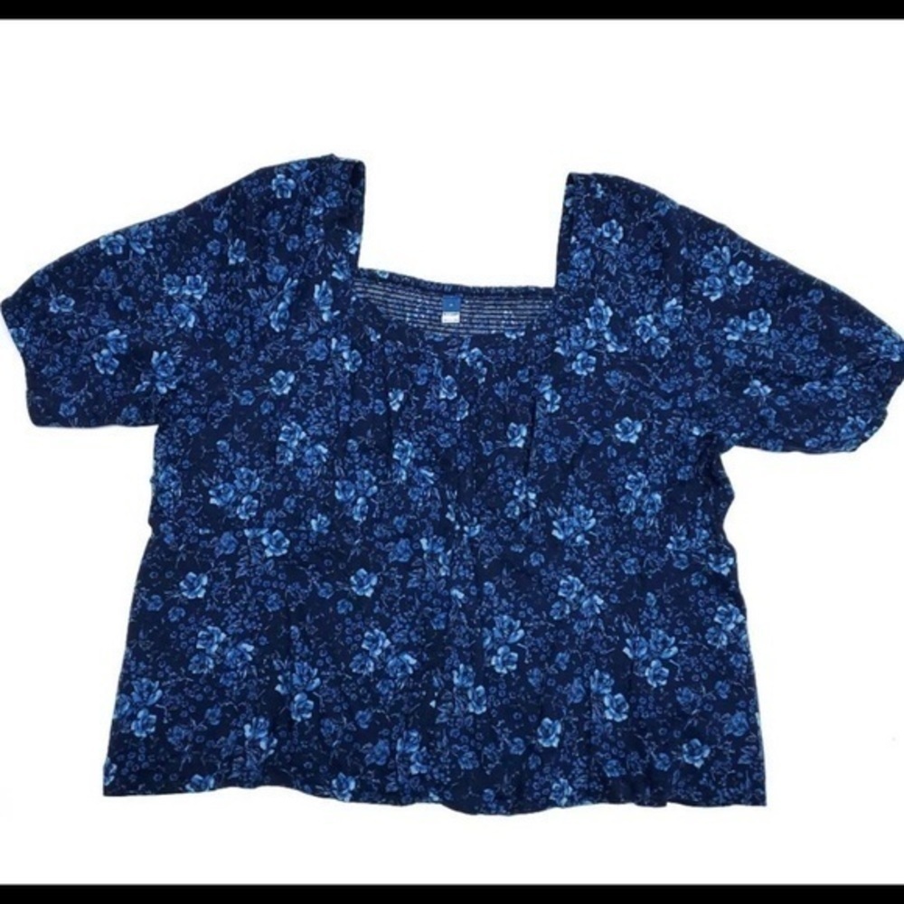 Old Navy Puff Sleeve Smocked Button Front Top - Picture 3 of 4